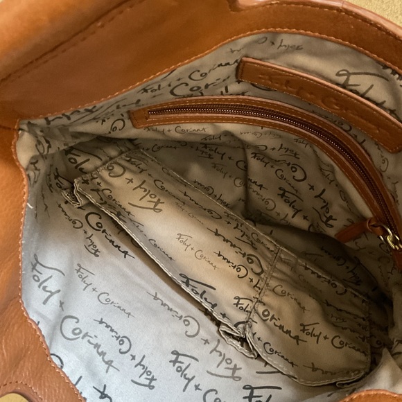 Foley & Corrina bag shoulder fold over or short handle. Soft - Picture 8 of 9